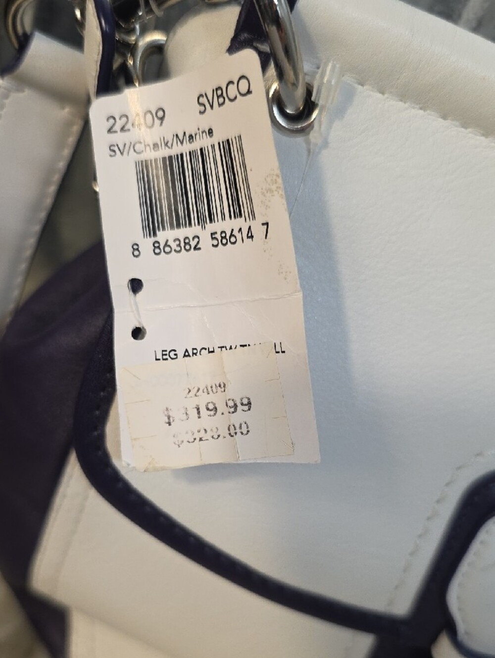 Very RARE! NWT Coach White and Purple Leather Willis Crossbody - Picture 9 of 11